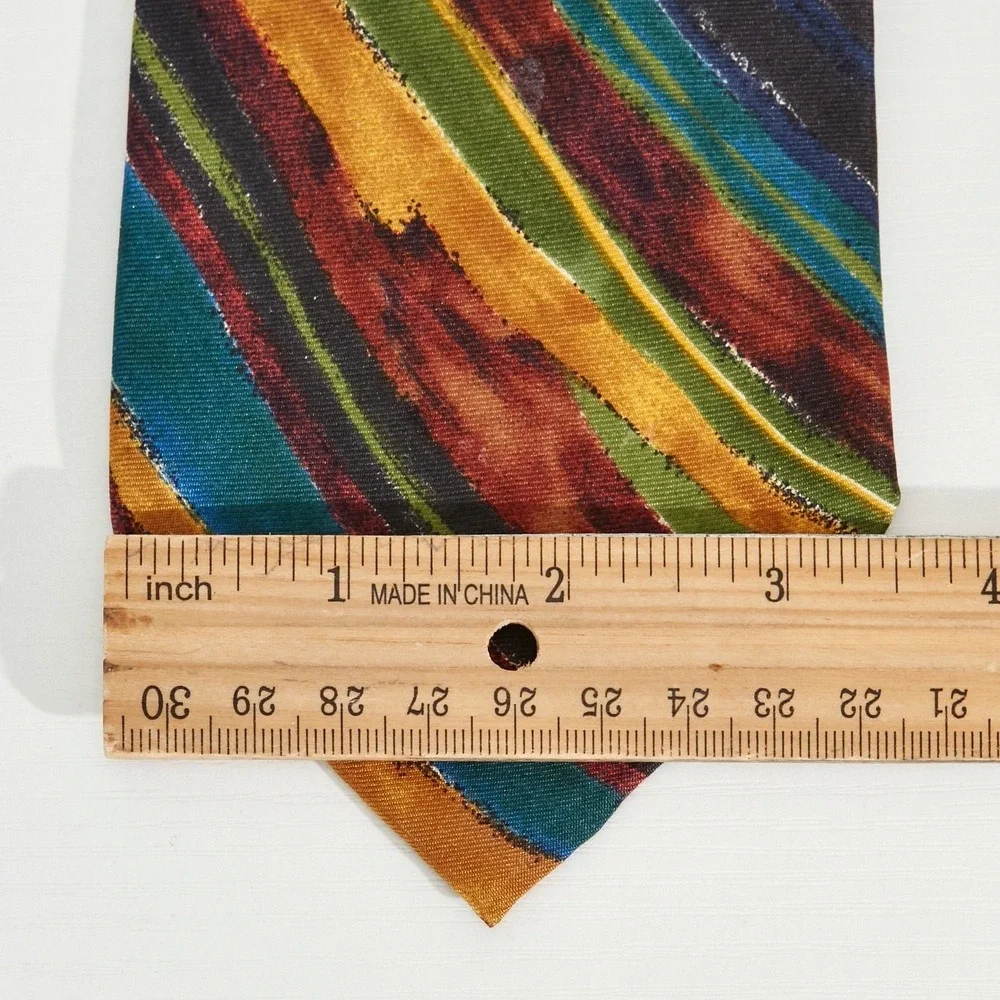 HUGO BOSS Men's 100% Silk Necktie Italy‎ Designer Abstract Stripe Multi Colored